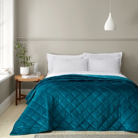 Castleton Quilted Bedspread Castleton Quilted Bedspread