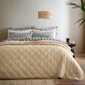 Helston Quilted Bedspread